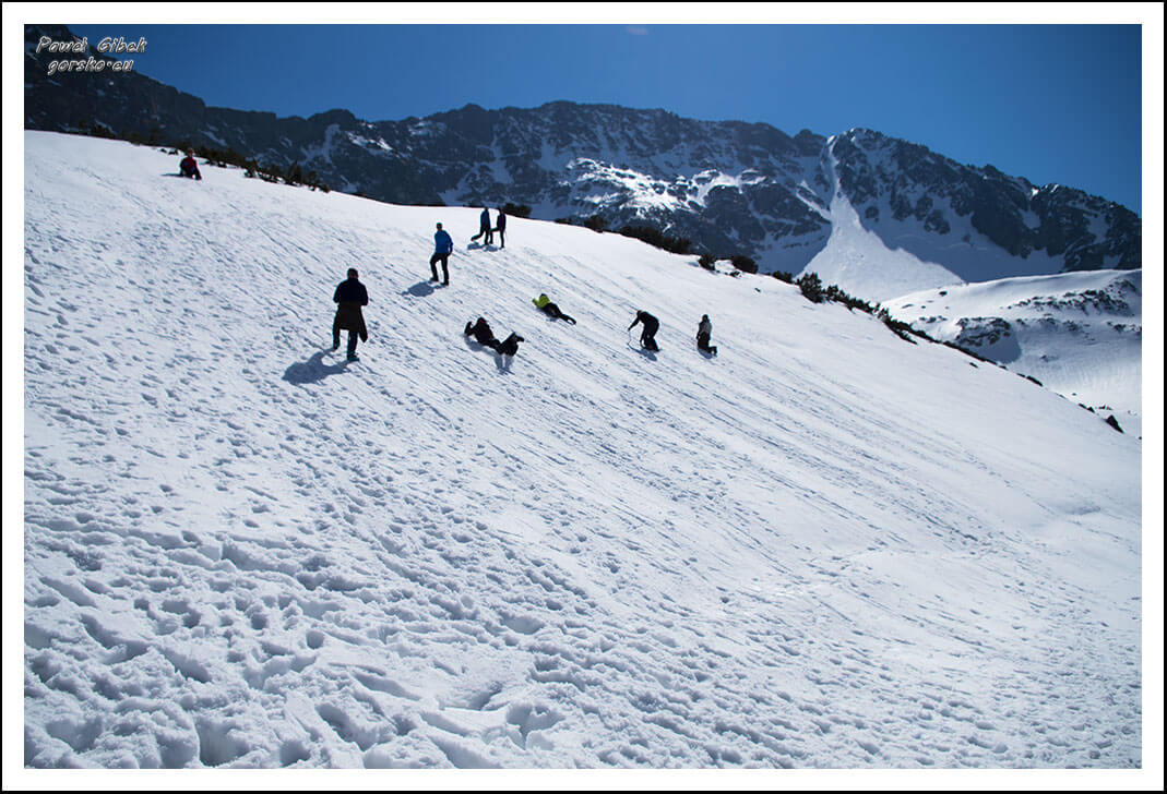 5 Dni Lawinowo-Skiturowe. Turystyka zimowa 1. Raki, czekan - obsługa, zastosowanie