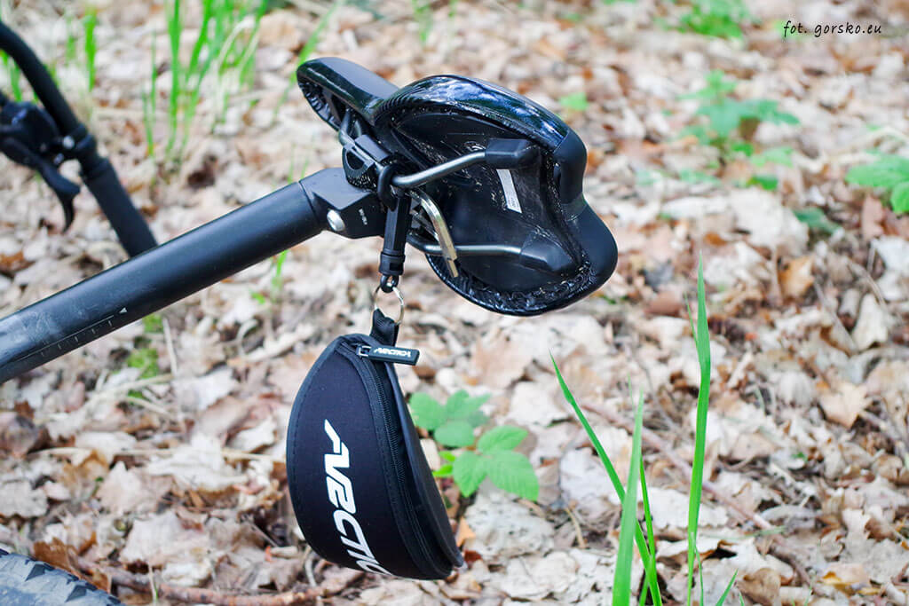 Okulary sportowe Arctica S333-F etui