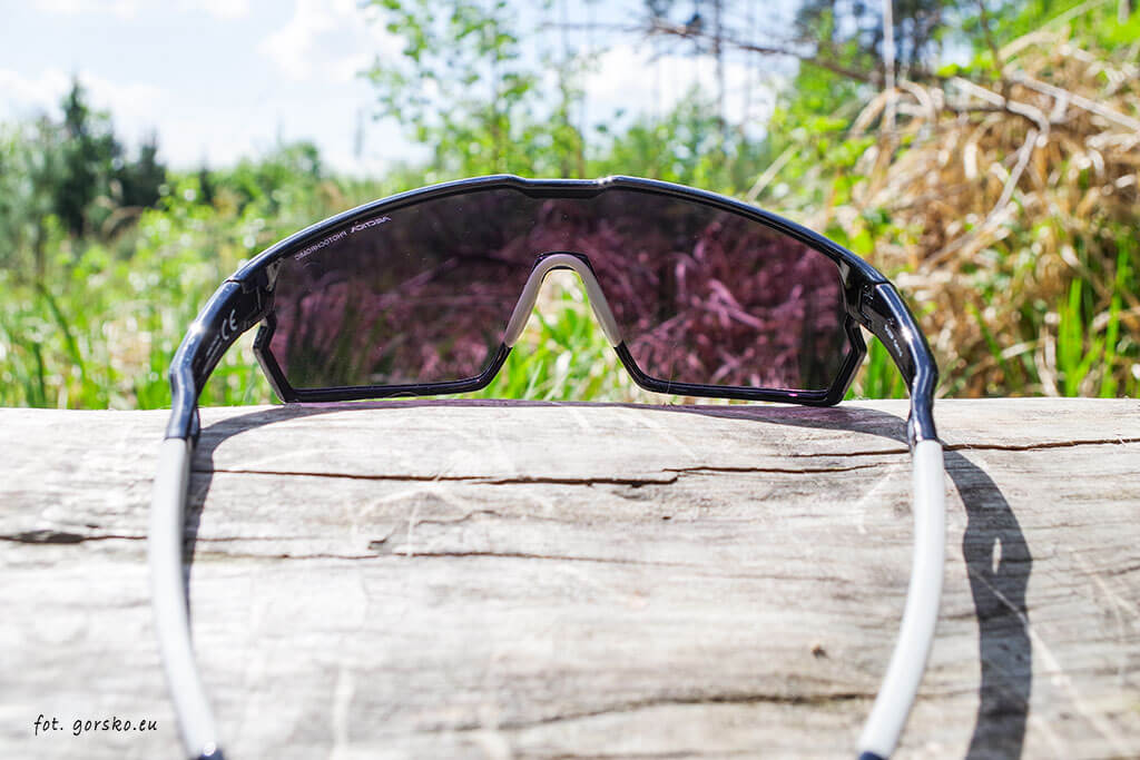 Okulary sportowe Arctica S333-F fotochrom 2