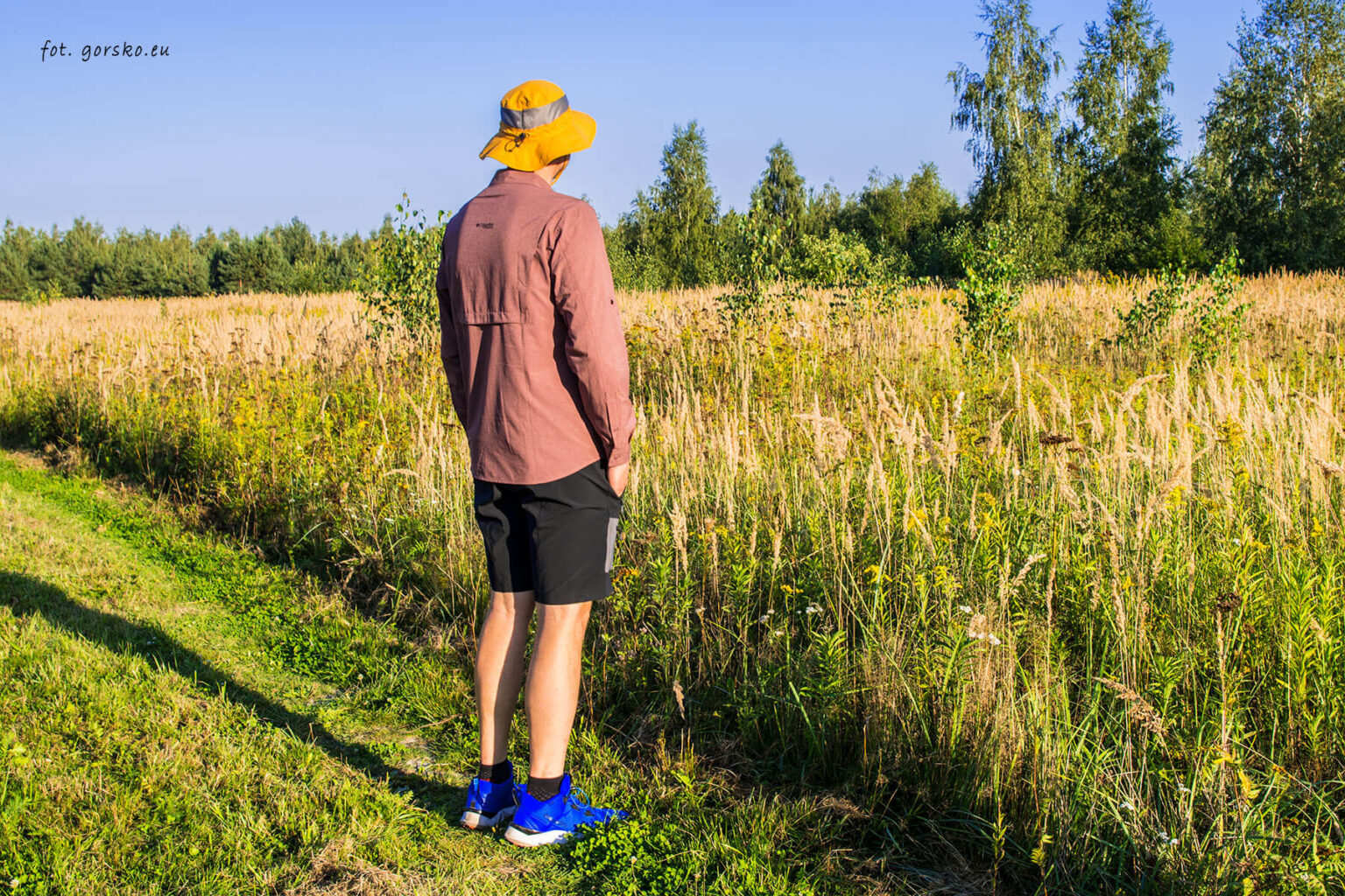 Szorty-turystyczne-Columbia-Titan-Pass-material