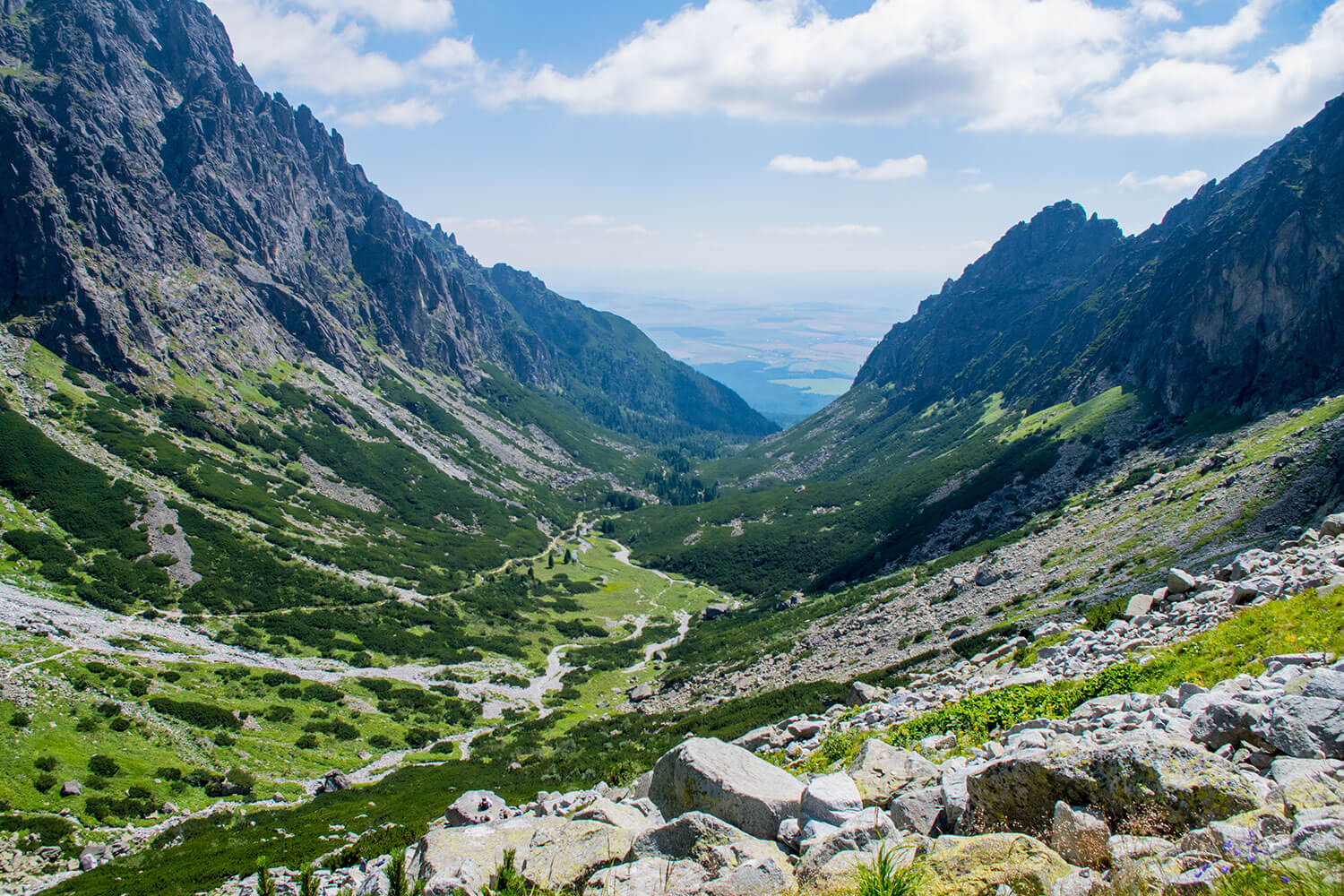 Czerwona Ławka Tatry Dolina Małej Zimnej Wody z góry