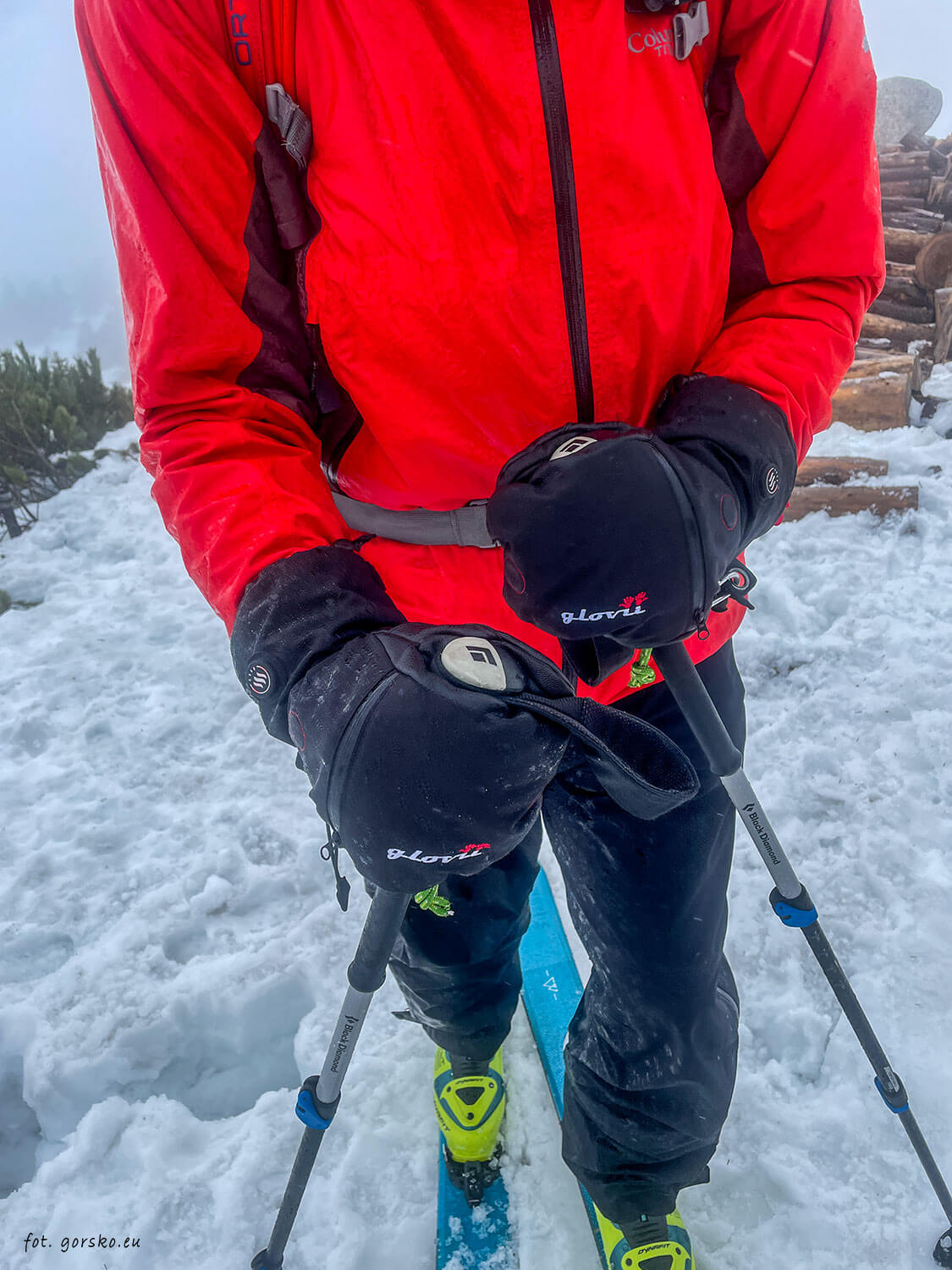 Rękawice-podgrzewane-Glovii-GS21-przod