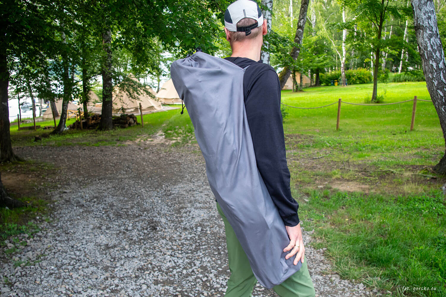 Krzesło-turystyczne-Highlander-Belvenie-Recliner-Charcoal-pokrowiec